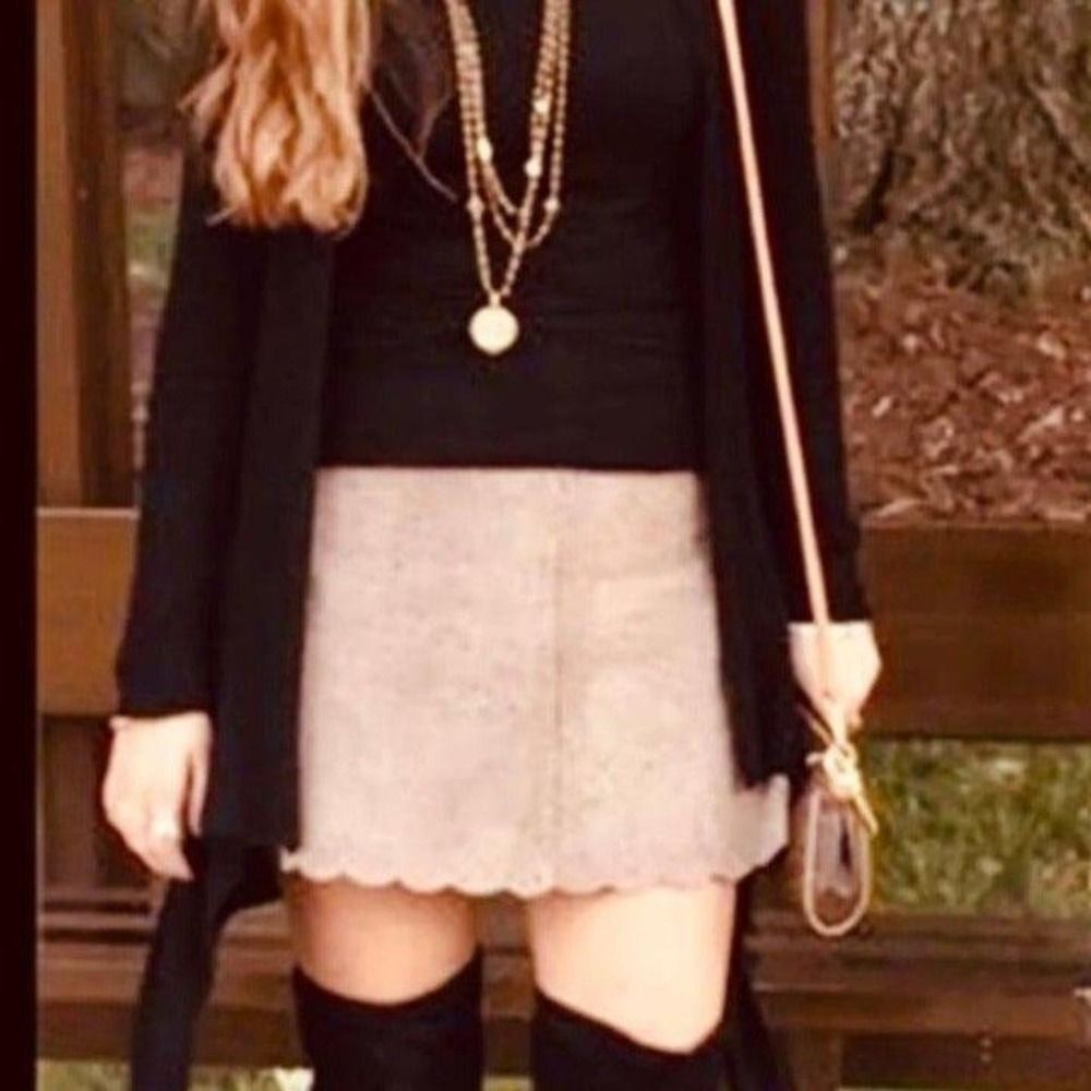 Bcbgmaxazria Pink/Cream Faux Leather Skirt Xxs
